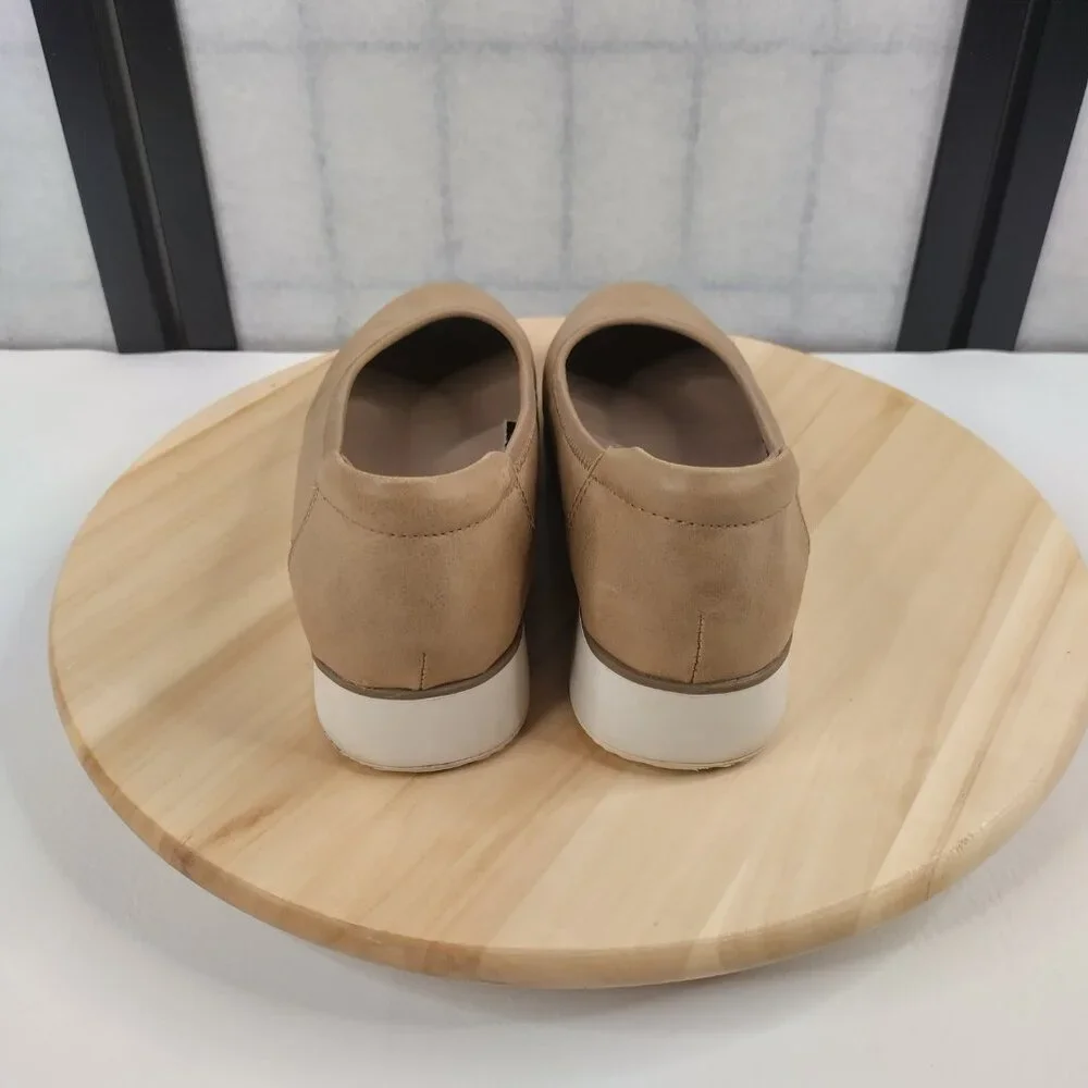 Naturalizer ballet flat